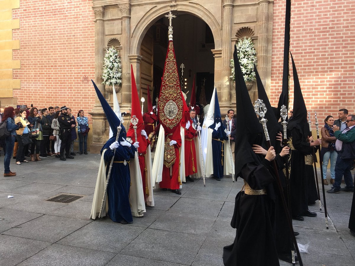 Semana Santa de Málaga | Fotos de la procesión del Resucitado el Domingo de Resurrección de 2018