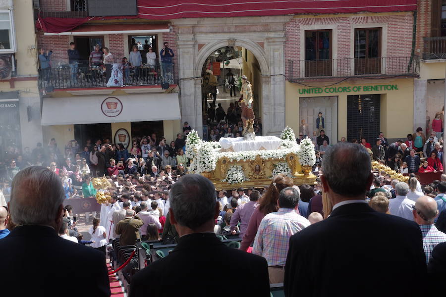 Semana Santa de Málaga | Fotos de la procesión del Resucitado el Domingo de Resurrección de 2018