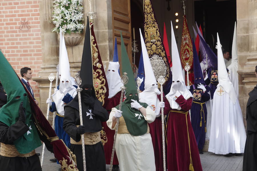 Semana Santa de Málaga | Fotos de la procesión del Resucitado el Domingo de Resurrección de 2018