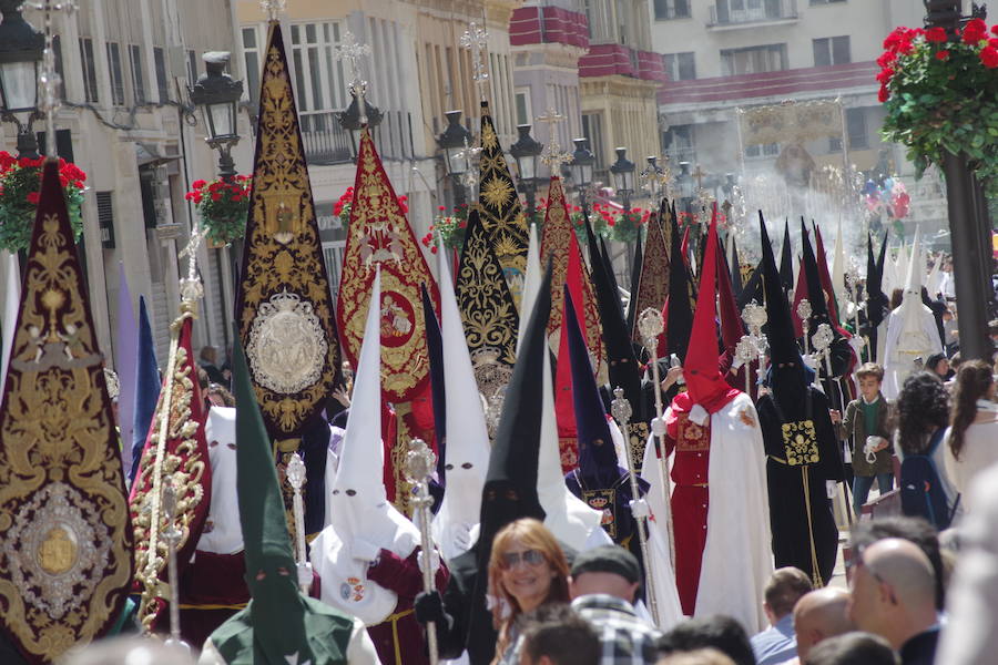 Semana Santa de Málaga | Fotos de la procesión del Resucitado el Domingo de Resurrección de 2018