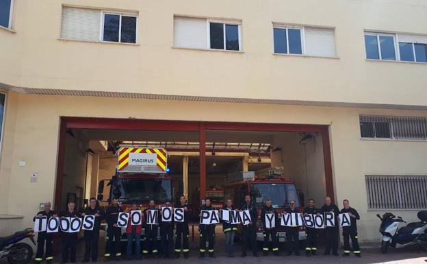 El Ayuntamiento de Málaga ejecuta la suspensión de empleo y sueldo de diez días a dos bomberos expedientados