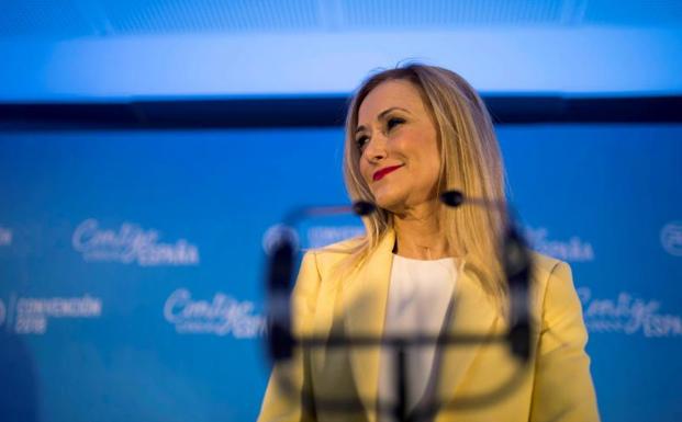 Cristina Cifuentes, en rueda de prensa.