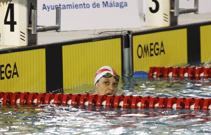 Las instalaciones de Inacua viven estos días una auténtica pasión por la natación, con las gradas llenas y un gran ambiente de compañerismo entre aficionados y clubes en el Campeonato de España.