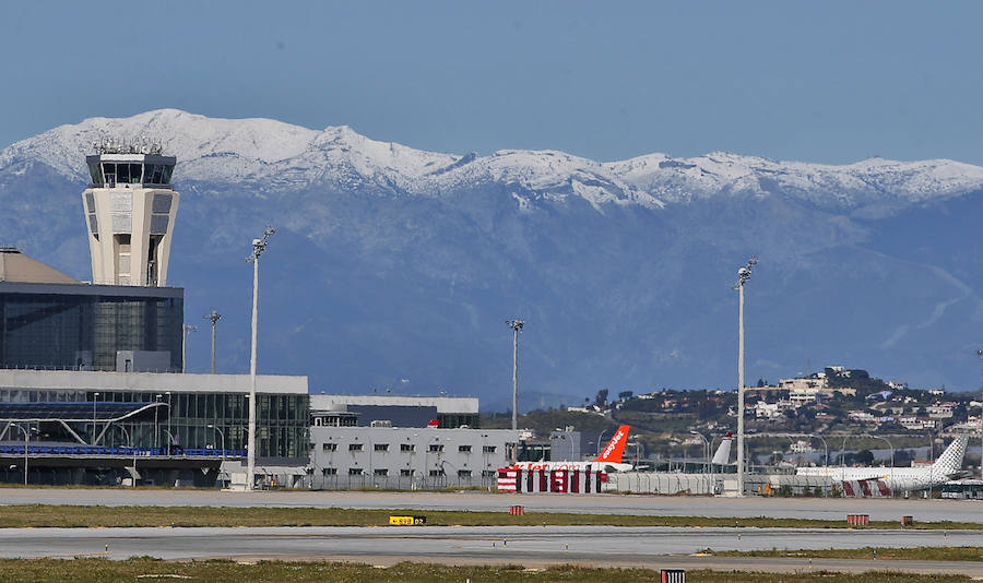 Manto blanco, desde el aeropuerto.
