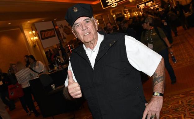 R. Lee Ermey. 