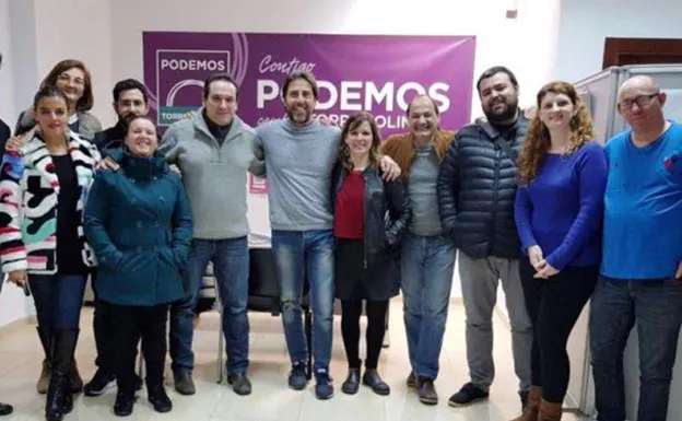 Representantes de Podemos Andalucía y de Costa del Sol Sí Puede, ayer en Torremolinos. 