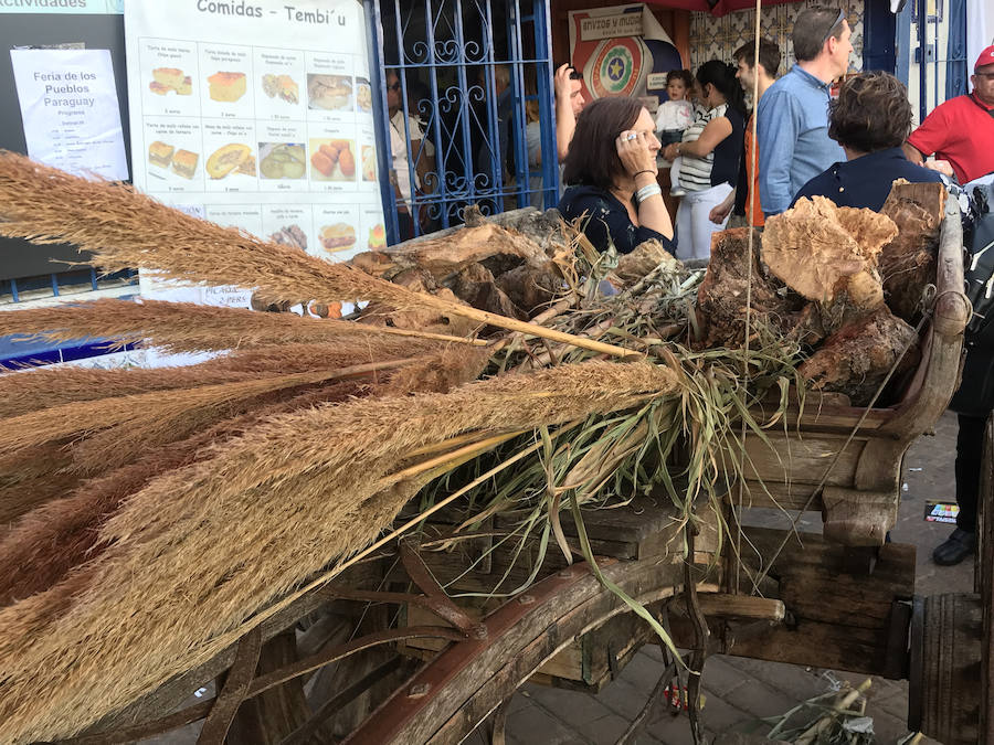 La muestra de gastronomía, arte y folklore internacional concluye el 1 de mayo