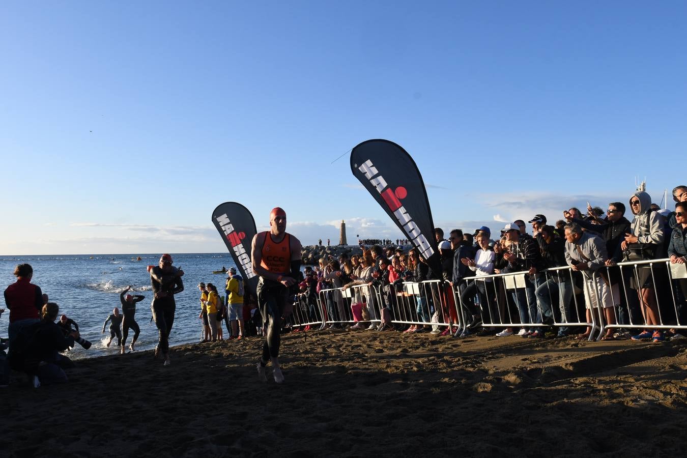 El británico ha conquistado el primer Ironman 70.3 Marbella que abre el calendario europeo de la especialidad. En total había 2.500 inscritos