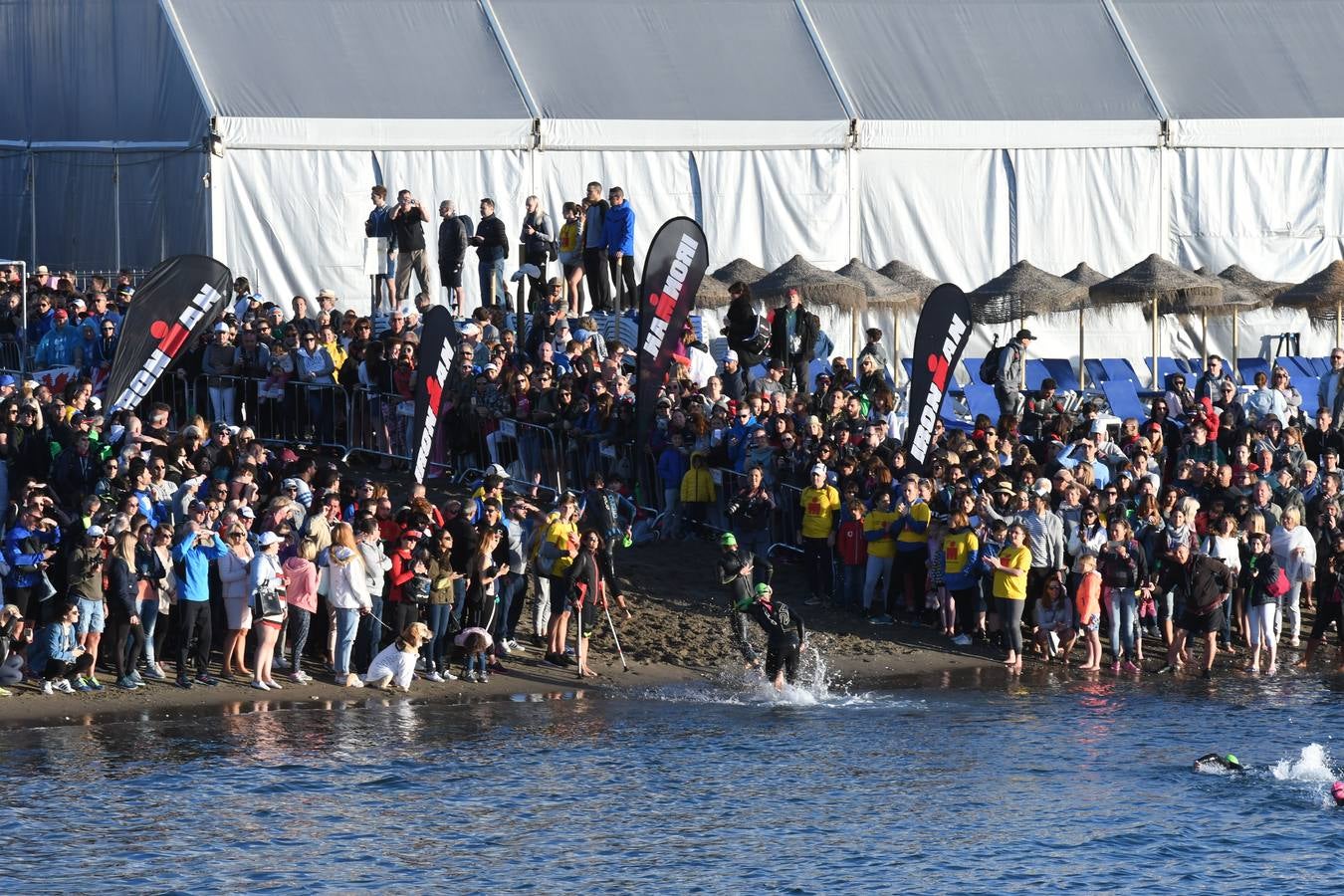 El británico ha conquistado el primer Ironman 70.3 Marbella que abre el calendario europeo de la especialidad. En total había 2.500 inscritos