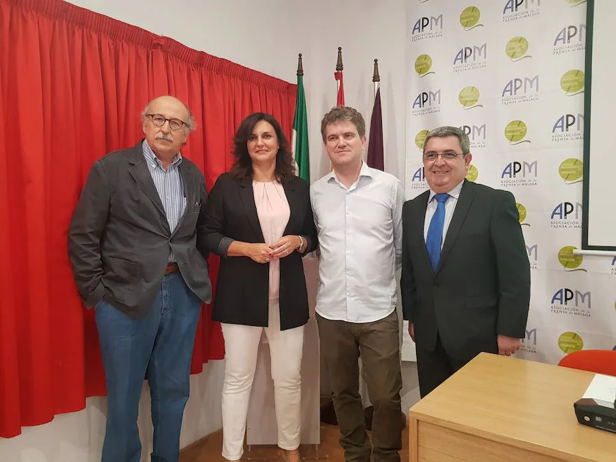 Rafael Salas, Eva Navarrete, Néstor Cenizo y Eduardo Martínez en el III Premio del Colegio de Periodistas de Andalucía.