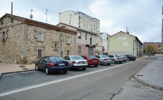 Los hechos tuvieron lugar en las traseras de la calle Candelas.