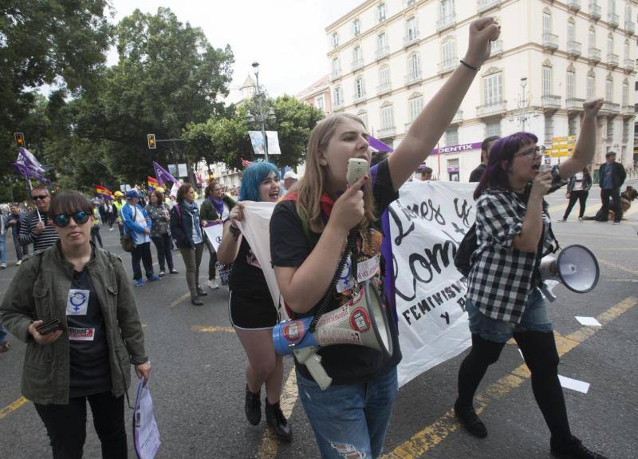Miles de malagueños participan en la marcha del Día del Trabajo, convocada por CCOO y UGT y apoyada por partidos y colectivos de izquierda