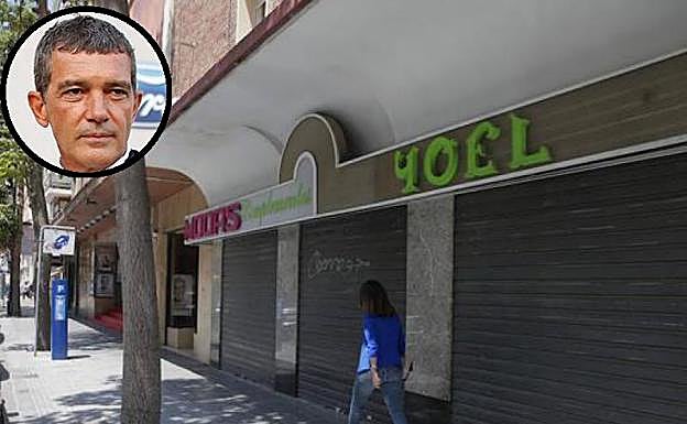 La tienda que servirá para la ampliación.