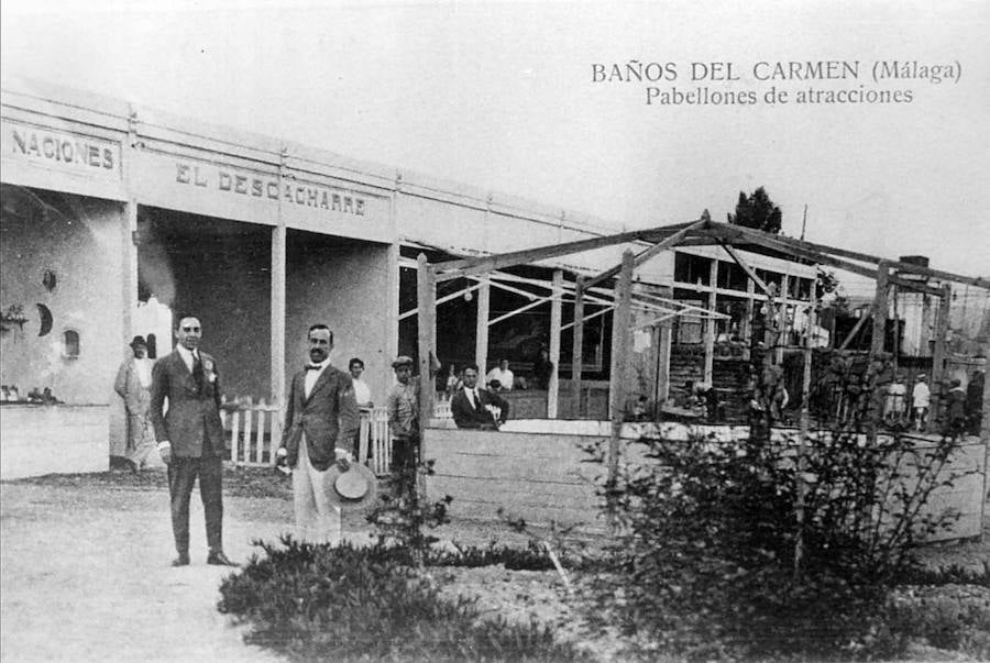 Hasta la inauguración del Balneario de los Baños del Carmen, en 1918 siguiendo el concepto de Santander o San Sebastián, hombres y mujeres se bañaban por separado, en albercas de agua templada y en espacios cerrados