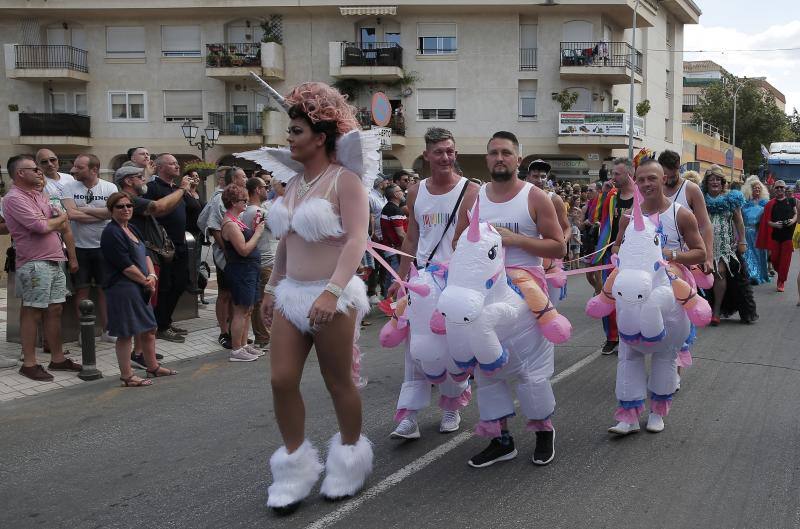 Cerca de 20.000 personas han recorrido Torremolinos en una cabalgata que en esta ocasión contó con seis carrozas como hilo conductor