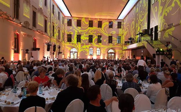 Aspecto de la cena de gala ofrecida por TSS Group en el palacio Albertinum. 