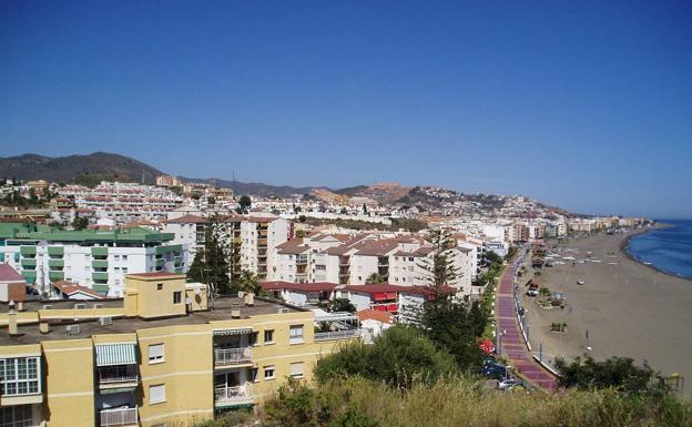 Vista general de la costa de Rincón de la Victoria.