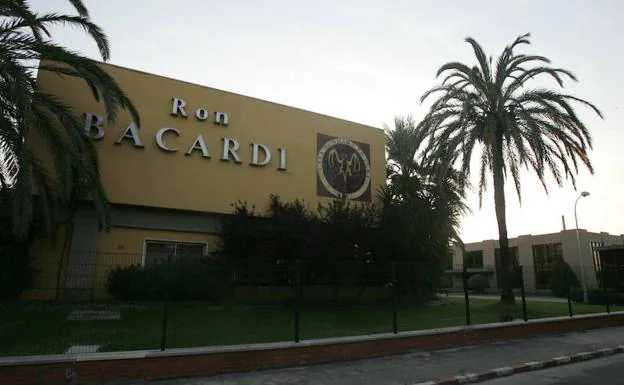 Imagen de archivo de la fábrica Bacardi en Málaga