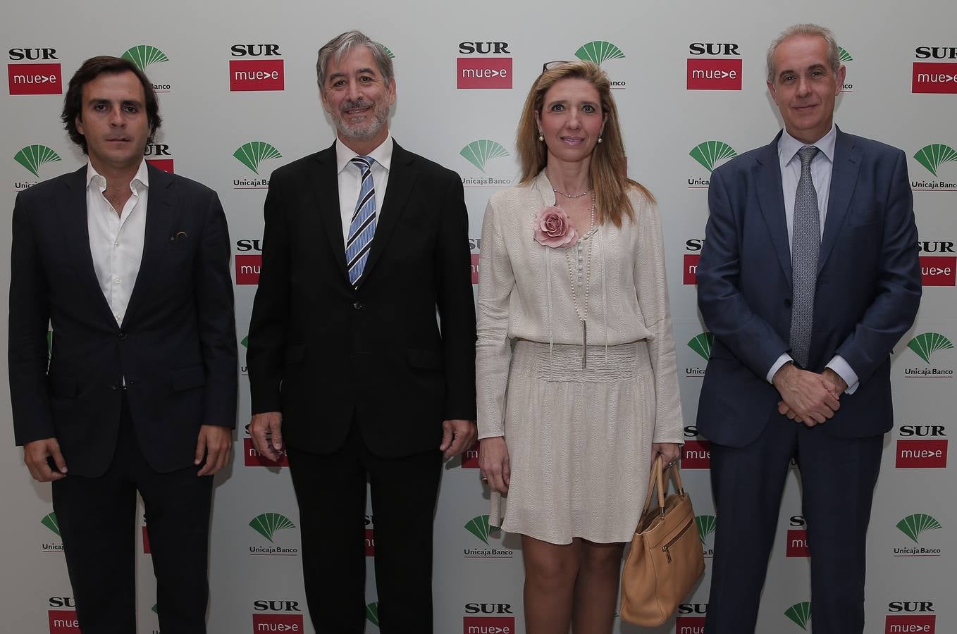 Numerosas personalidades de la sociedad malagueña han asistido al Foro SUR con la presidenta de la Junta de Andalucía, Susana Díez, que se ha desarrollado en el hotel NH de Málaga capital, hoy lunes 18 de junio