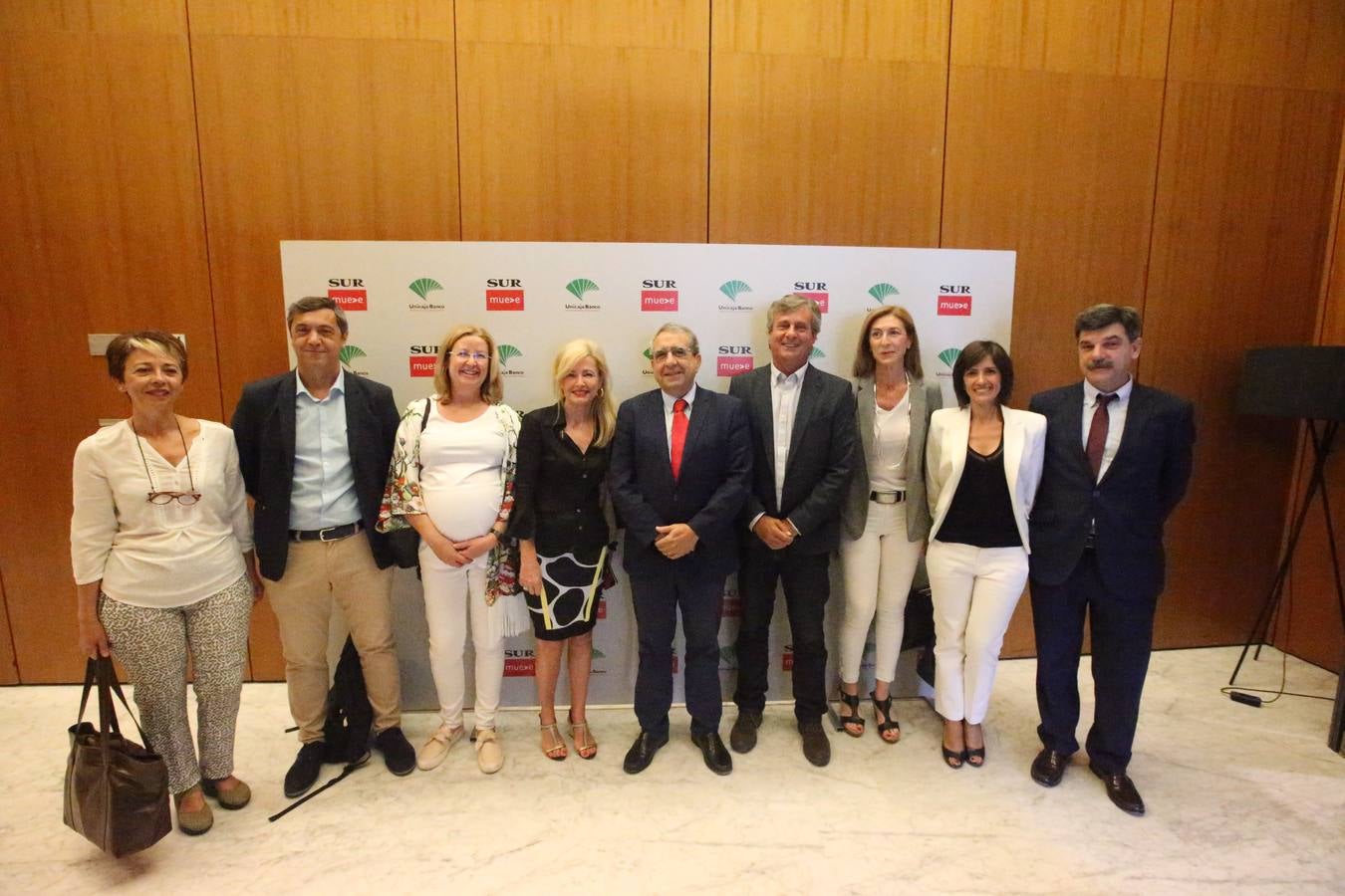 Numerosas personalidades de la sociedad malagueña han asistido al Foro SUR con la presidenta de la Junta de Andalucía, Susana Díez, que se ha desarrollado en el hotel NH de Málaga capital, hoy lunes 18 de junio