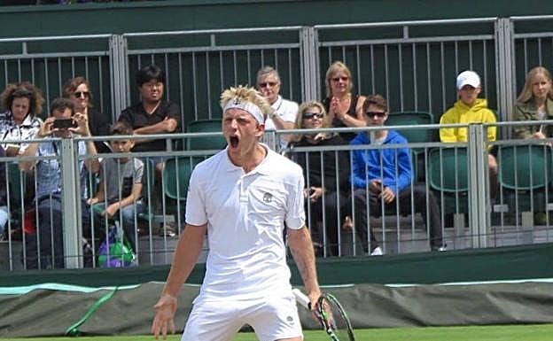 Victoria para Davidovich y derrota de Menéndez en la previa de Wimbledon