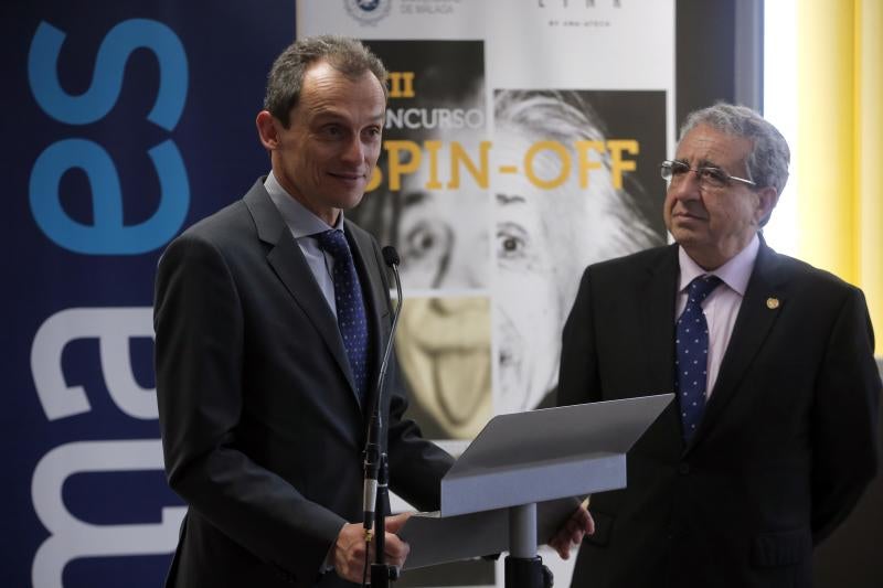 El nuevo ministro de Ciencia, Innovación y Universidades, Pedro Duque, visita la Universidad de Málaga y considera una prioridad la transferencia tecnológica, más ayudas y menos limitaciones a la investigación.