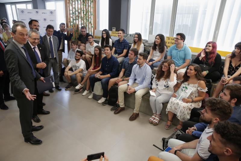 El nuevo ministro de Ciencia, Innovación y Universidades, Pedro Duque, visita la Universidad de Málaga y considera una prioridad la transferencia tecnológica, más ayudas y menos limitaciones a la investigación.