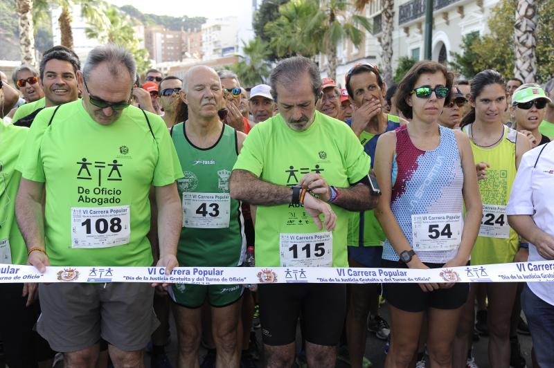 Bajo el lema 'Corre, anda, por un turno de oficio digno', más de 400 personas han participado este sábado 7 de julio en la carrera popular