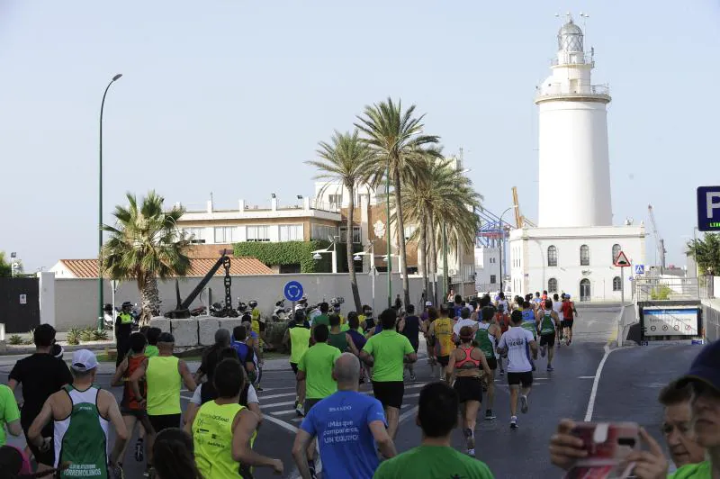 Bajo el lema 'Corre, anda, por un turno de oficio digno', más de 400 personas han participado este sábado 7 de julio en la carrera popular