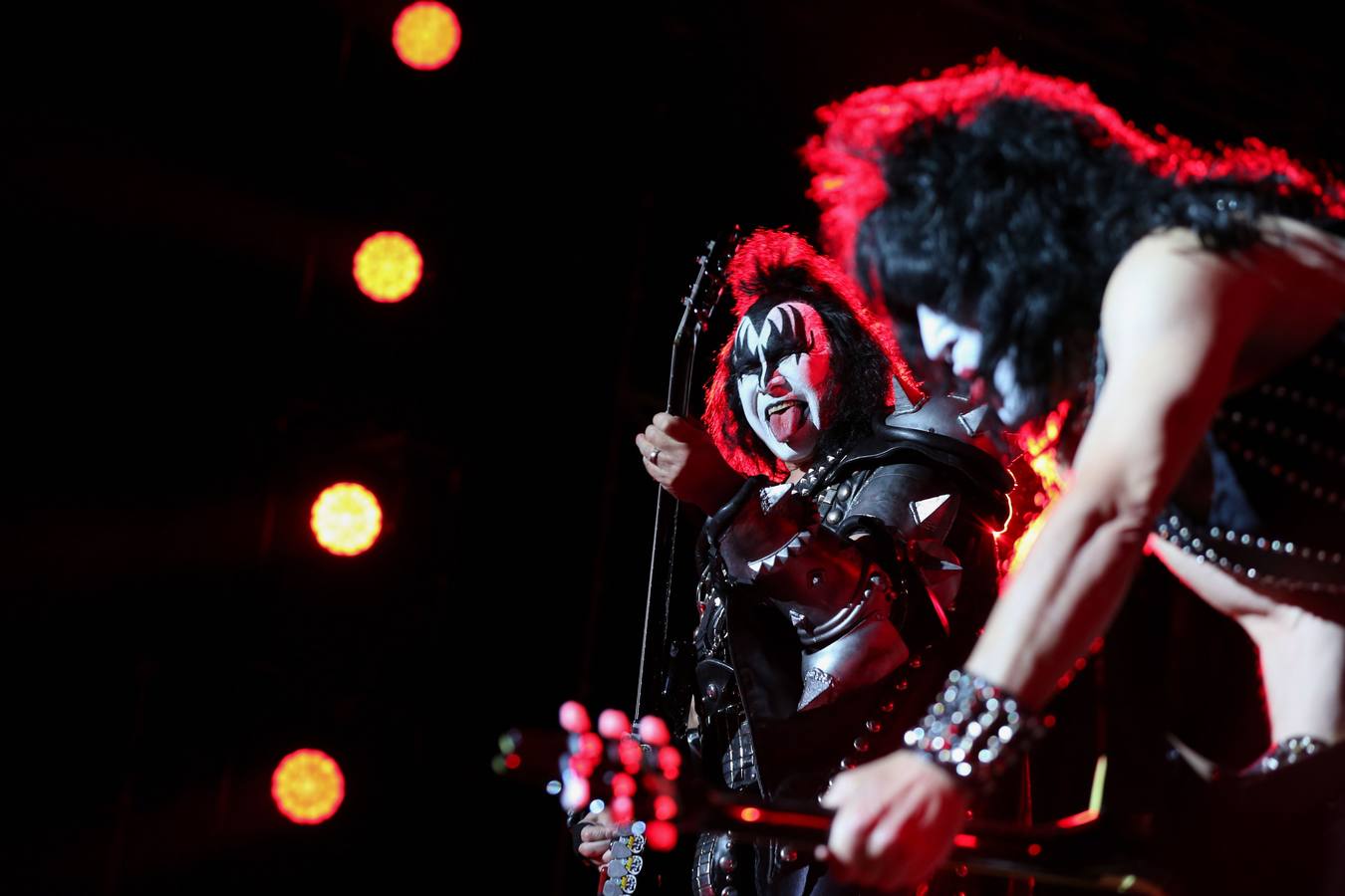 Varias ciudades españolas han sido testigos de la gira del mítico grupo Kiss que está recorriendo el mundo con sus temás clásicos muy del gusto de todos sus incondicionales. 