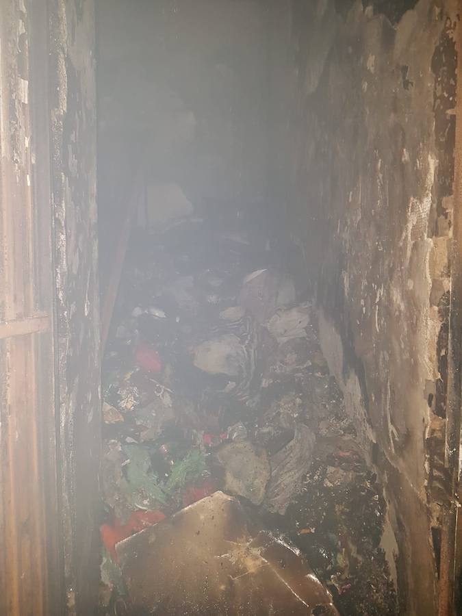 Las llaman obligan a desalojar un edificio de trece plantas en La Palmilla
