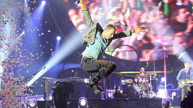 La banda británica Coldplay se sitúa séptima con 115,5 millones de dólares (98,9 millones de euros).