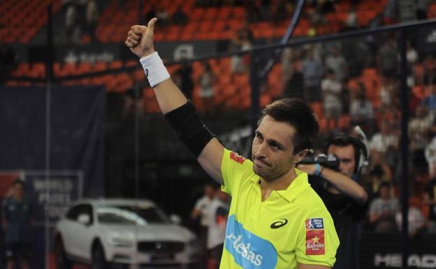 Fernando Belasteguín lleva 16 años y medio como número uno mundial, aunque este año podría perderlo por primera vez. 