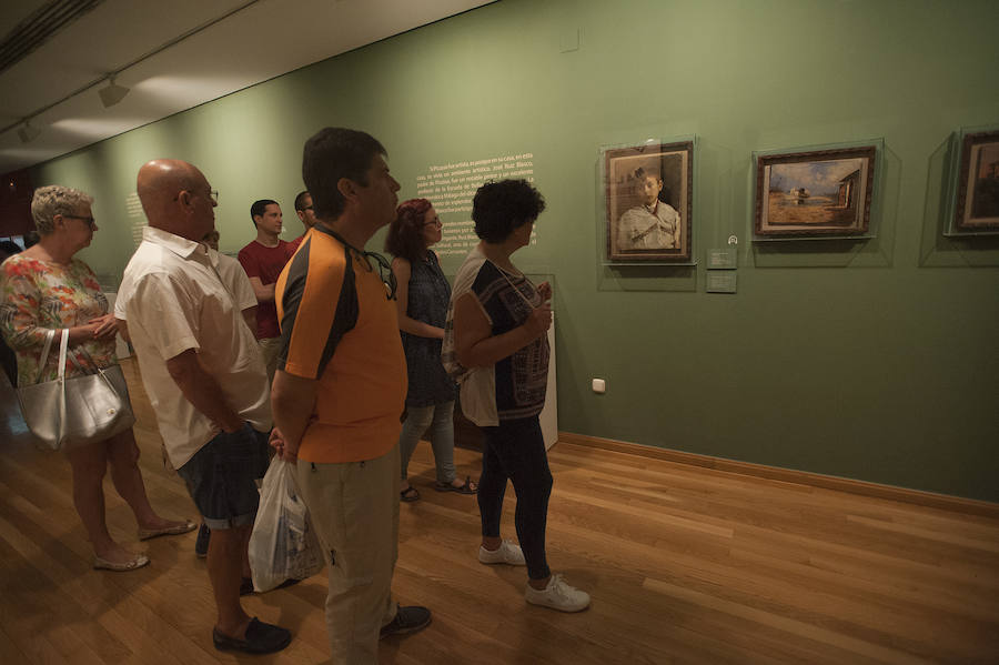 La Casa Natal, el Centre Pompidou Málaga y la Colección del Museo Ruso ofrecieron, con la entrada gratuita, diversas actividades entre las ocho de la tarde y la medianoche y diez grados menos que en la calle dentro de la iniciativa 'Noche en el Museo'.