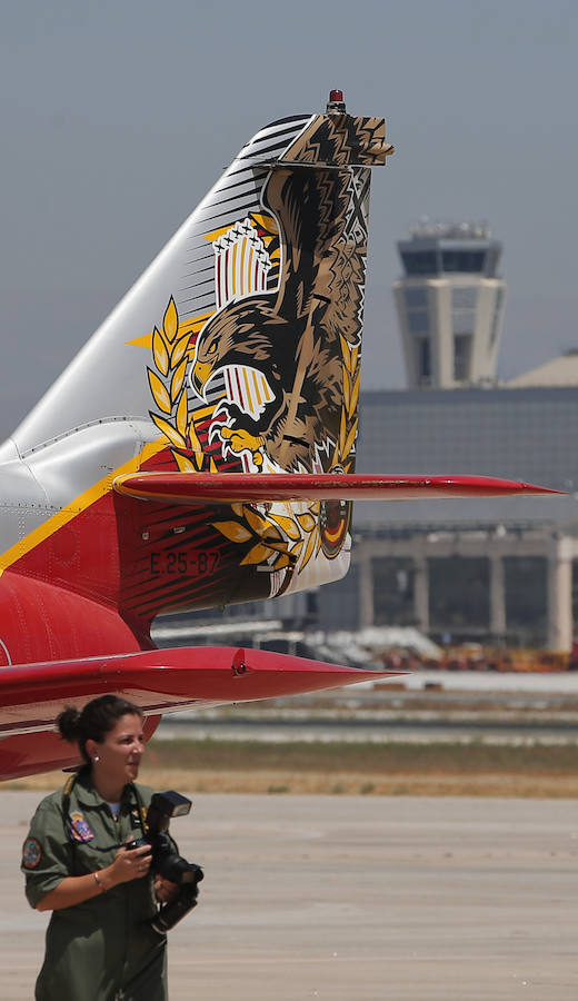 Llegada de las aeronaves para el Torre del Mar Airshow 2018 a la Base Aérea de Málaga. 