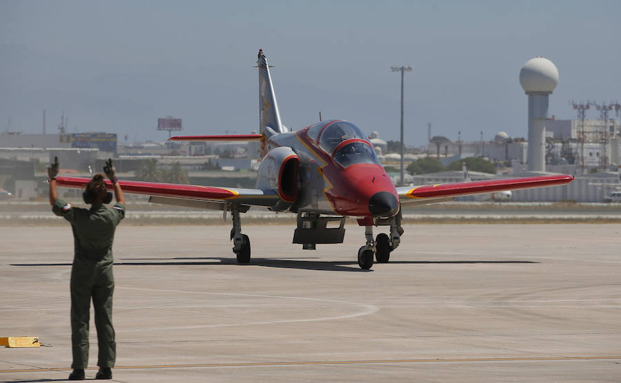 Llegada de las aeronaves para el Torre del Mar Airshow 2018 a la Base Aérea de Málaga. 