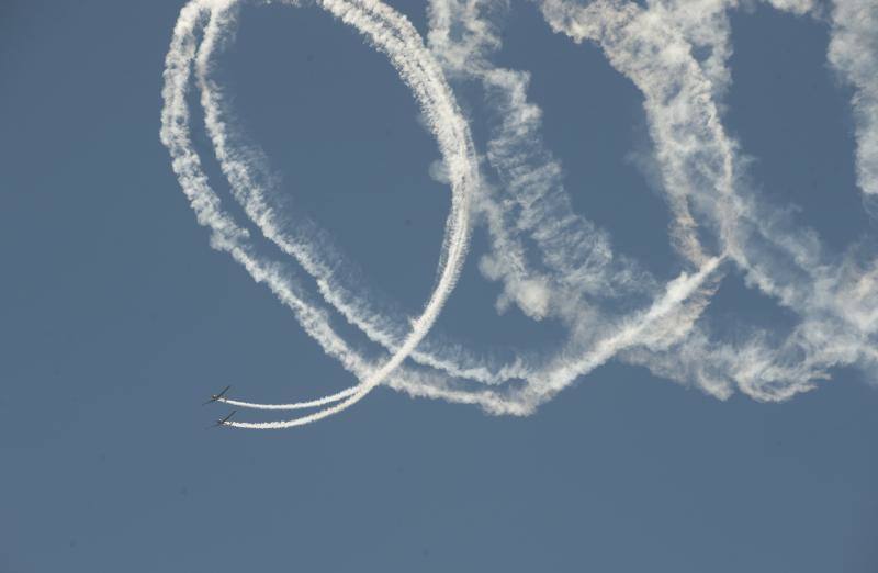 Torre del Mar acoge este festival aéreo internacional con 40 aeronaves de cuatro países diferentes 