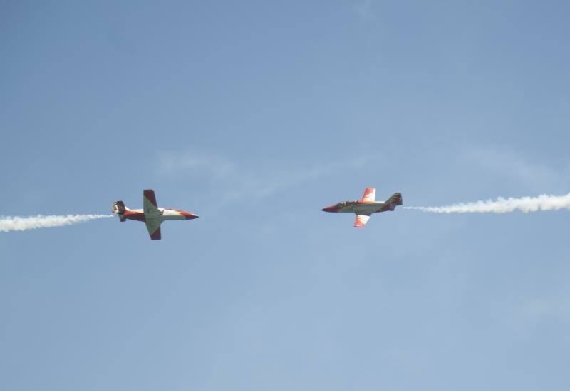 Torre del Mar acoge este festival aéreo internacional con 40 aeronaves de cuatro países diferentes 