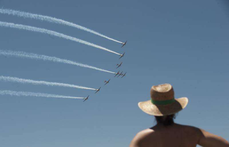 Torre del Mar acoge este festival aéreo internacional con 40 aeronaves de cuatro países diferentes 