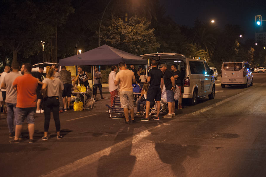 En el tercer día de huelga, los taxistas de Málaga han vuelto a cortar por sorpresa el Paseo del Parque en ambas direcciones