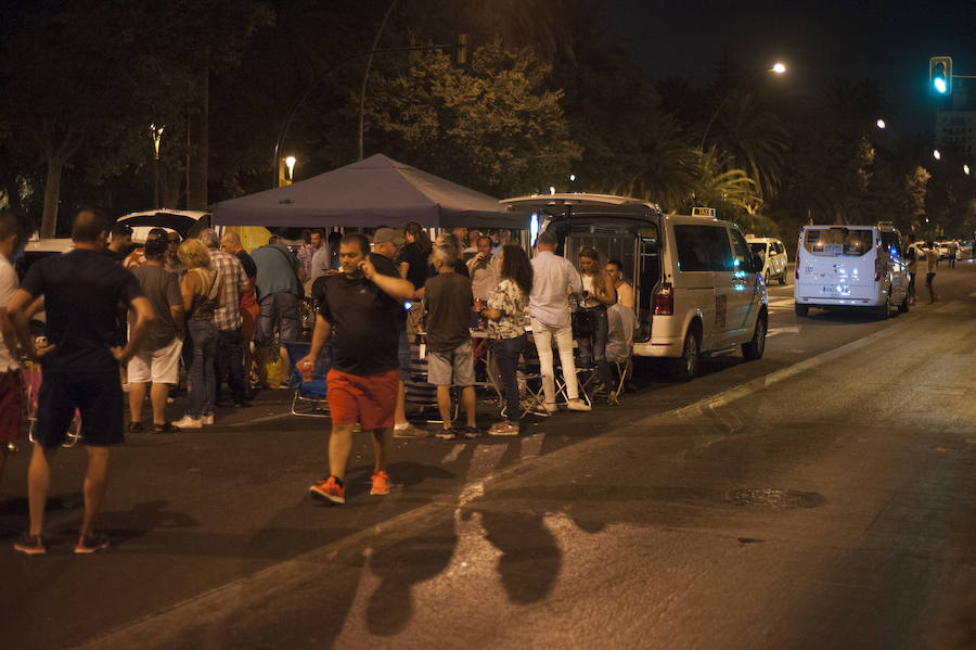 En el tercer día de huelga, los taxistas de Málaga han vuelto a cortar por sorpresa el Paseo del Parque en ambas direcciones