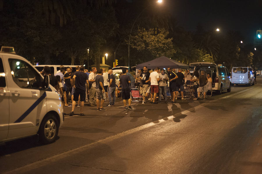 En el tercer día de huelga, los taxistas de Málaga han vuelto a cortar por sorpresa el Paseo del Parque en ambas direcciones