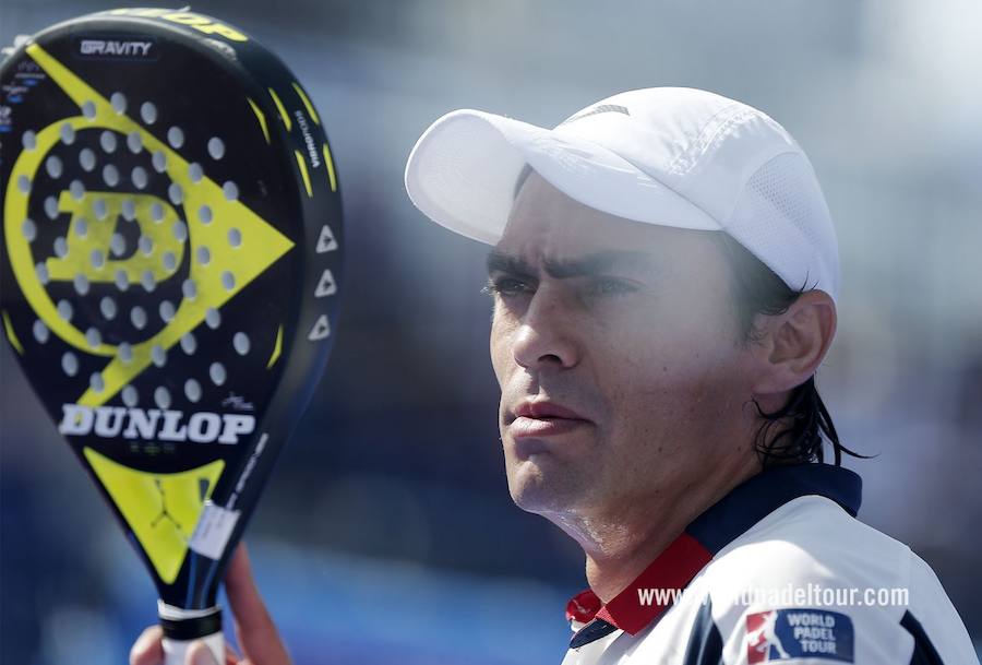 Recopilatorio de imágenes de los cruces de la ronda de dieciseisavos de final de Cervezas Victoria Open Mijas correspondiente al World Padel Tour.