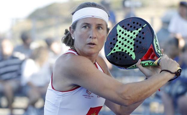 Carolina Navarro lleva dos partidos ganados con un gran juego; hoy intentará alcanzar las semifinales del WPT de Mijas. 