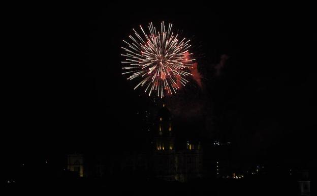 Directo | Sigue los fuegos artificiales que dan comienzo a la Feria de Málaga