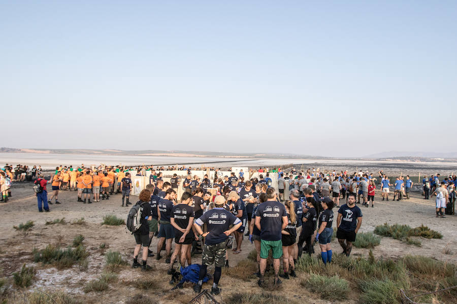 Más de 500 expertos y voluntarios participan en el anillamiento de la laguna antequerana, una jornada de gran valor científico y social