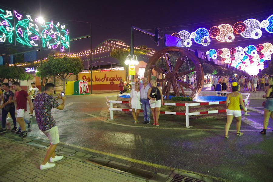 Fotos: Las mejores imágenes del primer domingo de la Feria de Málaga 2018