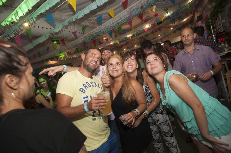 Ambiente en el Cortijo de Torres en la jornada del viernes.