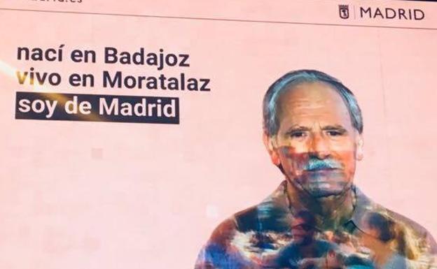 Nací en Badajoz, vivo en Moratalaz, soy de Madrid