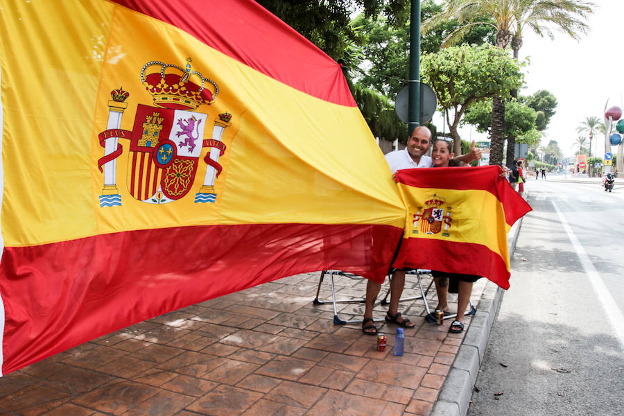 Málaga es protagonista en la Vuelta Ciclista España 2018. La etapa inicial y hasta otras tres tocan tierras malagueñas en una edición en la que hasta la canción oficial es de una malagueña. Aquí recogemos las mejores imágenes del paso por Málaga